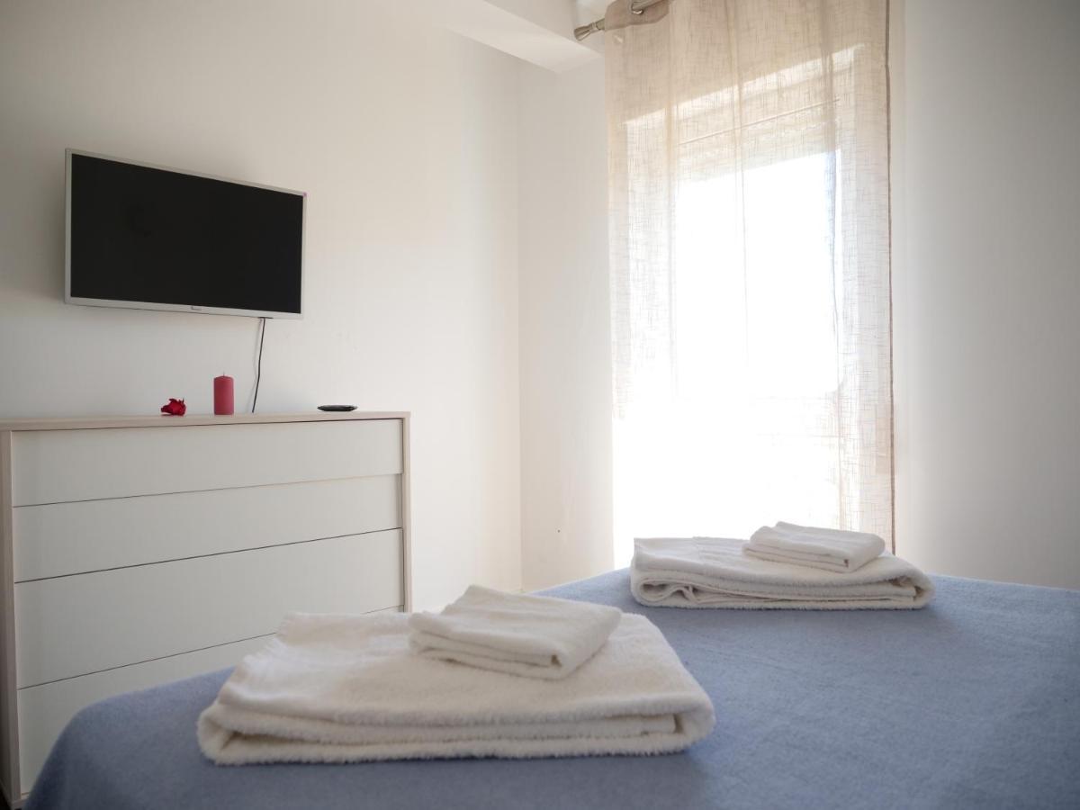 Cozy Apartment With Sea View Over Meia Praia Lagos Buitenkant foto