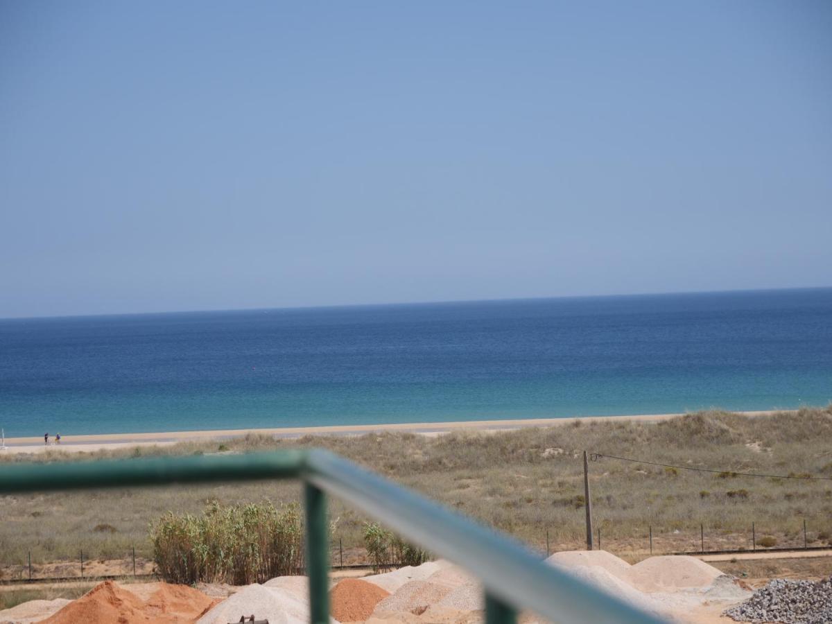 Cozy Apartment With Sea View Over Meia Praia Lagos Buitenkant foto